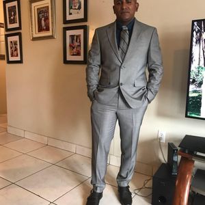 Meet your Posher, Jonathan mejia